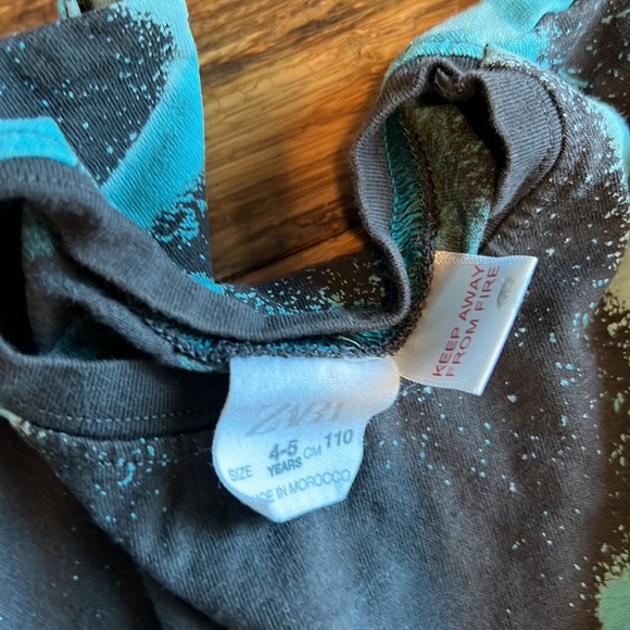 Zara graffiti top - Picture 2 of 2